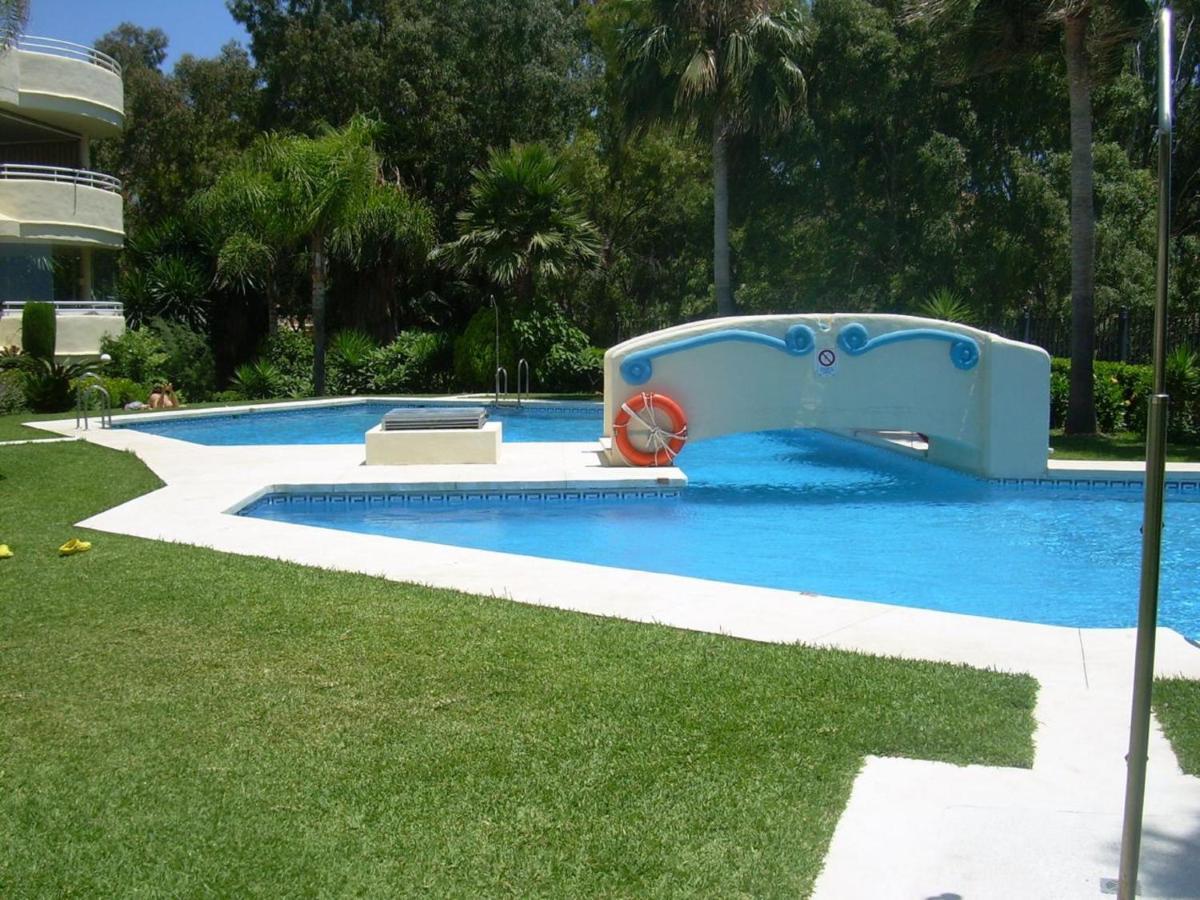 Holidays2Benalmadena Torrequebrada Sea View Front Beach With Pool Parking & Terraces ภายนอก รูปภาพ
