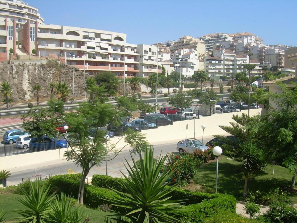 Holidays2Benalmadena Torrequebrada Sea View Front Beach With Pool Parking & Terraces ภายนอก รูปภาพ