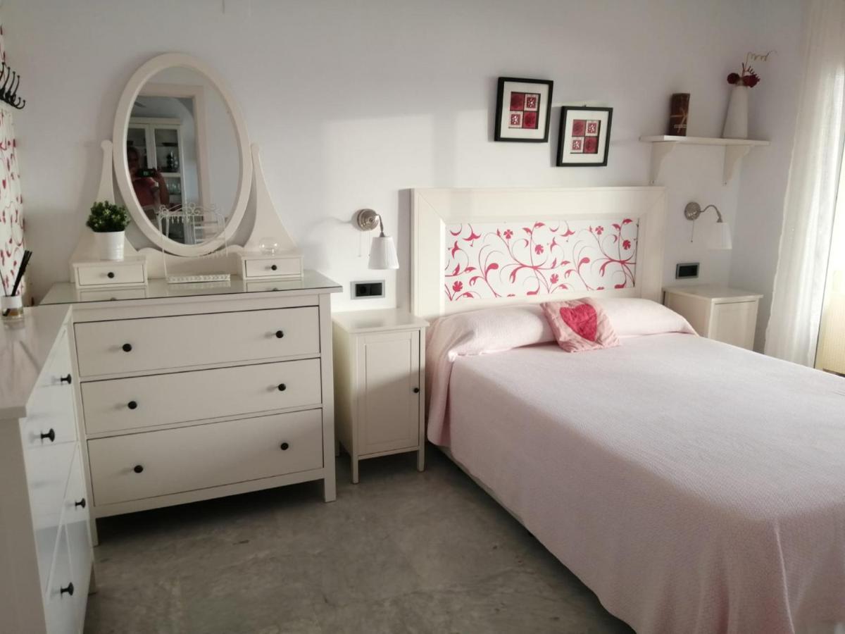 Holidays2Benalmadena Torrequebrada Sea View Front Beach With Pool Parking & Terraces ภายนอก รูปภาพ