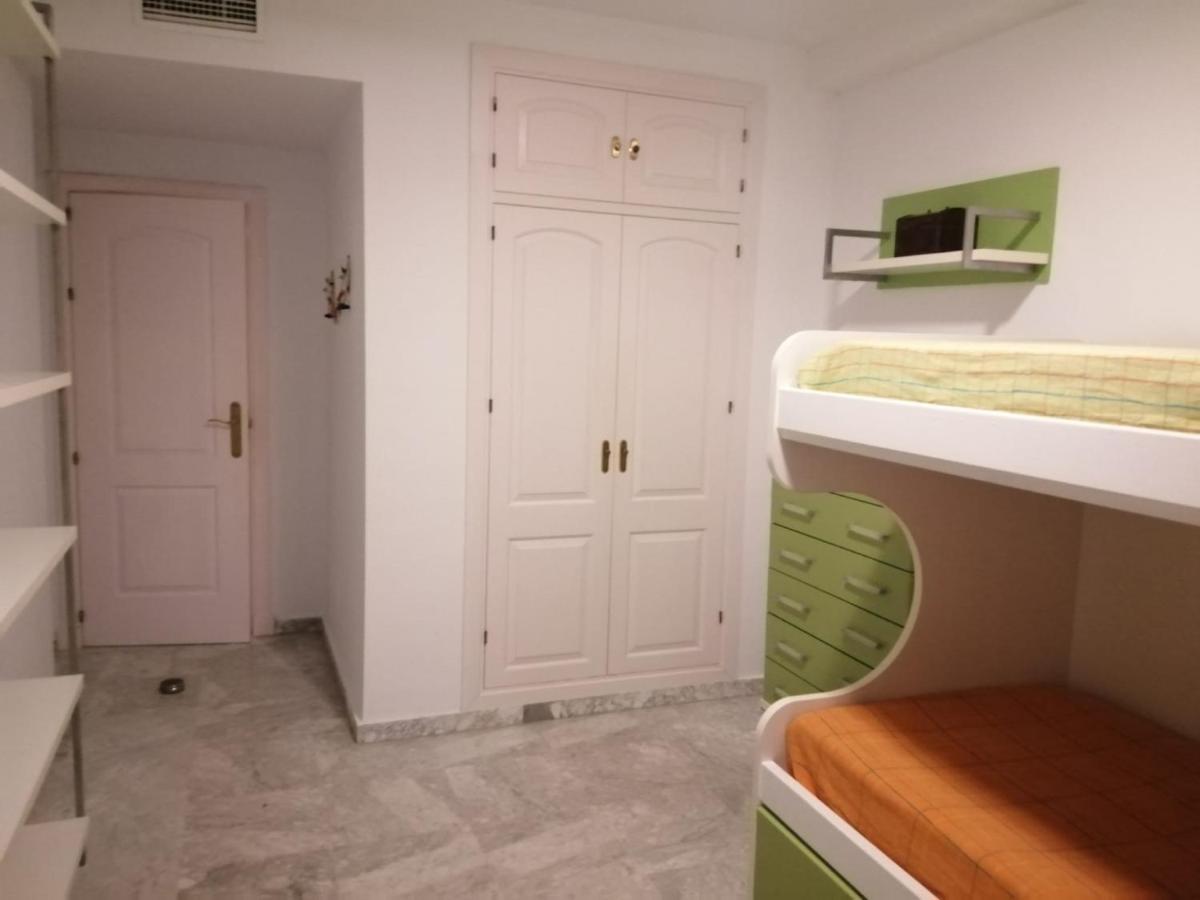 Holidays2Benalmadena Torrequebrada Sea View Front Beach With Pool Parking & Terraces ภายนอก รูปภาพ