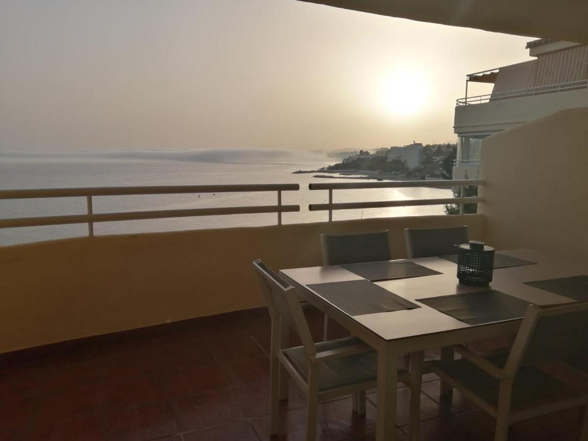 Holidays2Benalmadena Torrequebrada Sea View Front Beach With Pool Parking & Terraces ภายนอก รูปภาพ